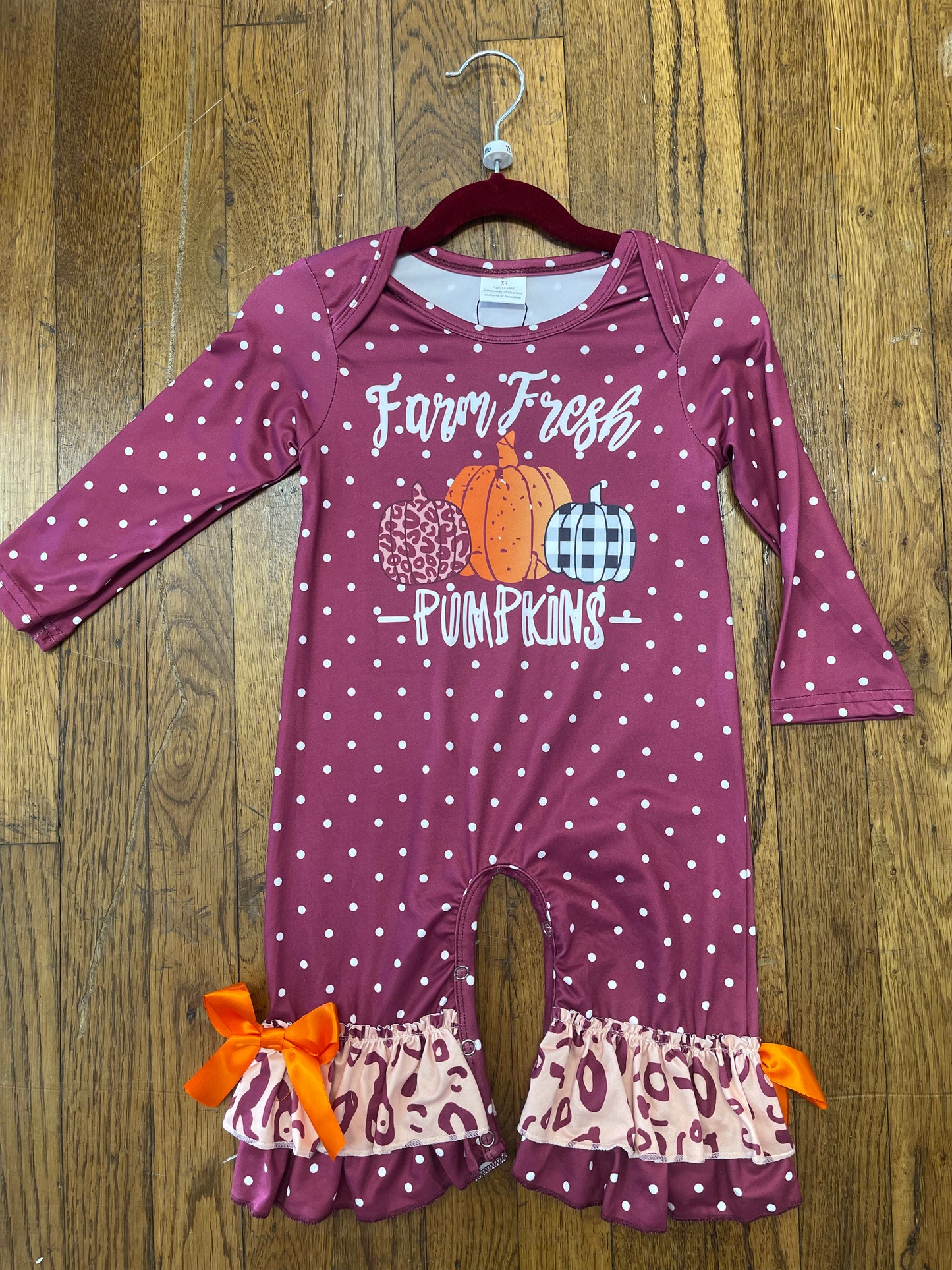 Farm Fresh Pumpkins Long Sleeve Polka dot Romper/Onesie Halloween/Thanksgiving